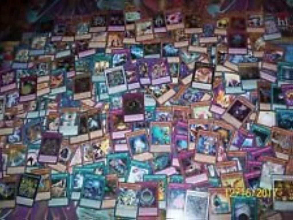 50 Assorted Cards with Rares & Super Rare U1394