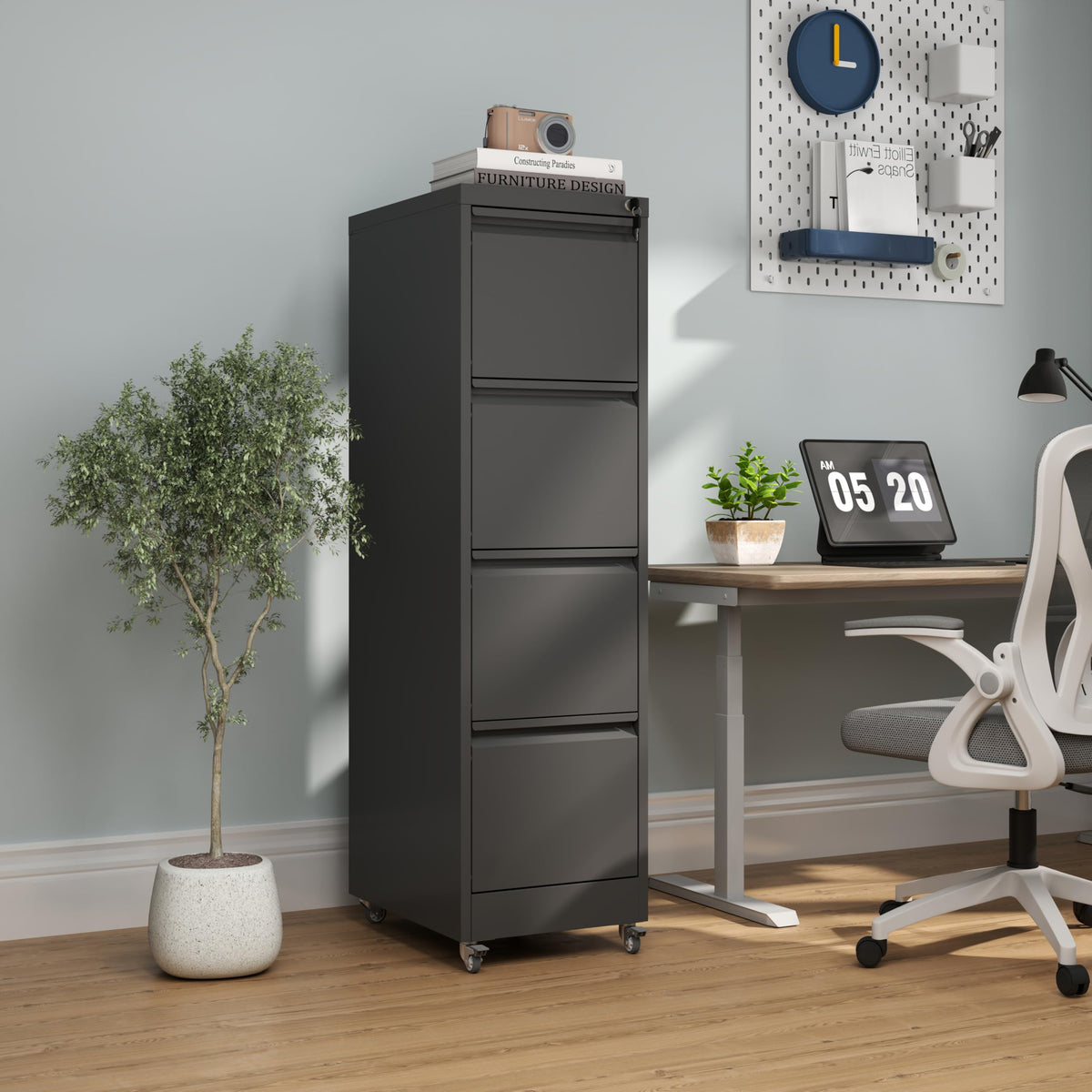 4 Drawer Locking File Cabinet with Wheels V625